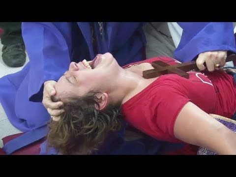 Τραγικός εξορκισμός